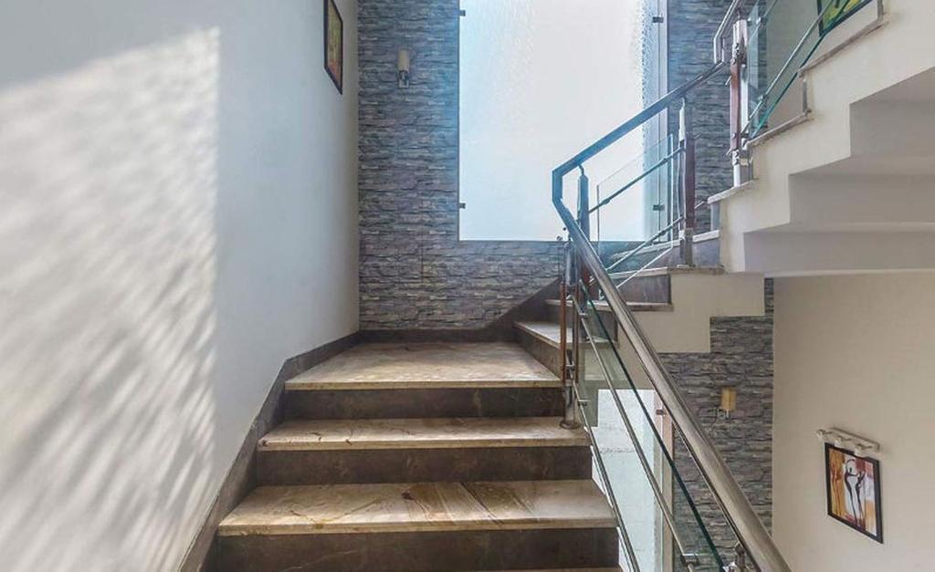 Bellevue Hotel Gválijar Kültér fotó