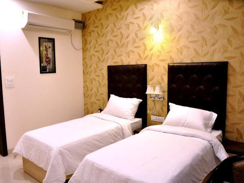 Bellevue Hotel Gválijar Kültér fotó